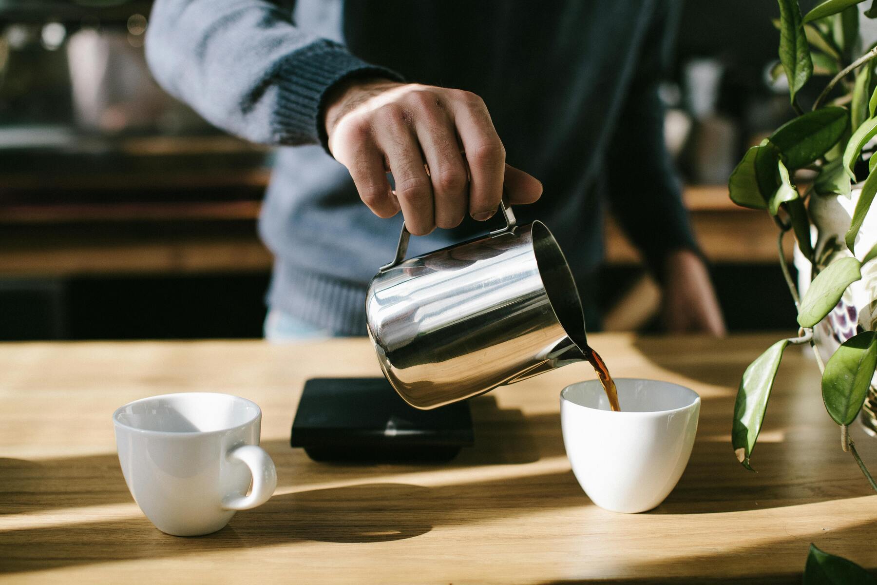 Specialkaffe vs Kommersiellt kaffe: En smakresa som förändrar din morgonrutin